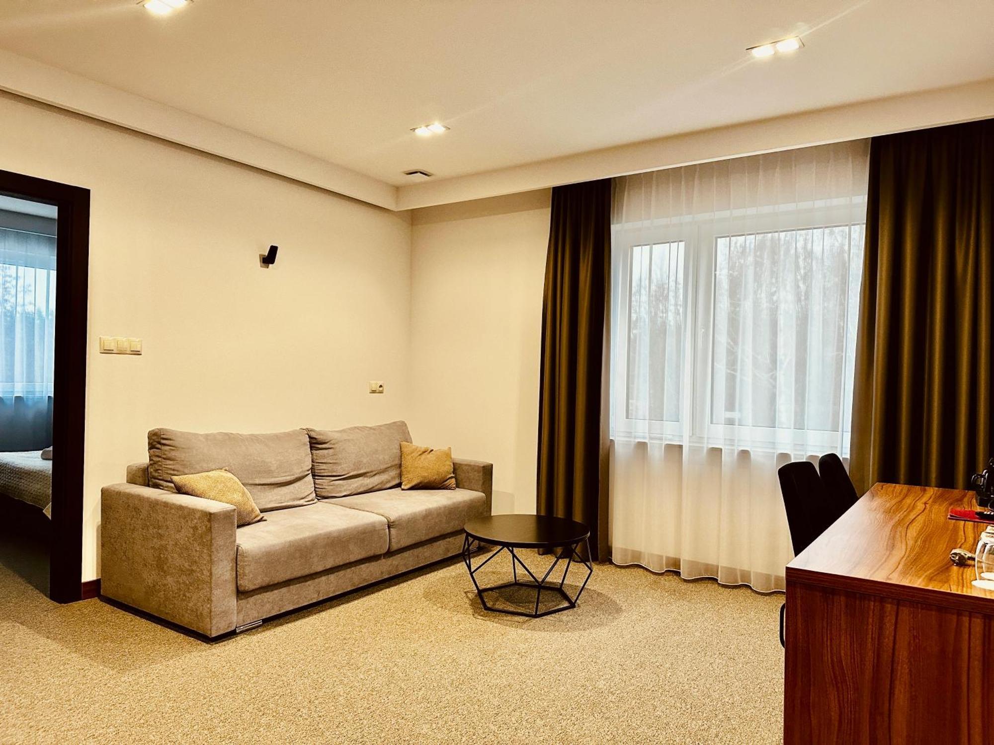 Hotel Rubin Stara Blotnica Εξωτερικό φωτογραφία